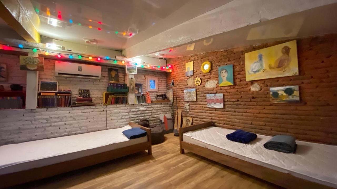 Art Apartment In Kala Tbilisi Historic District Eksteriør billede