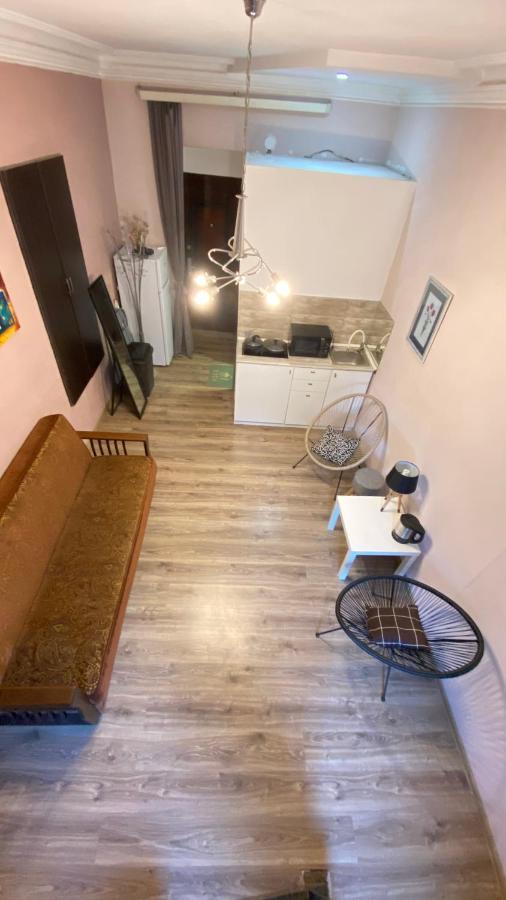 Art Apartment In Kala Tbilisi Historic District Eksteriør billede